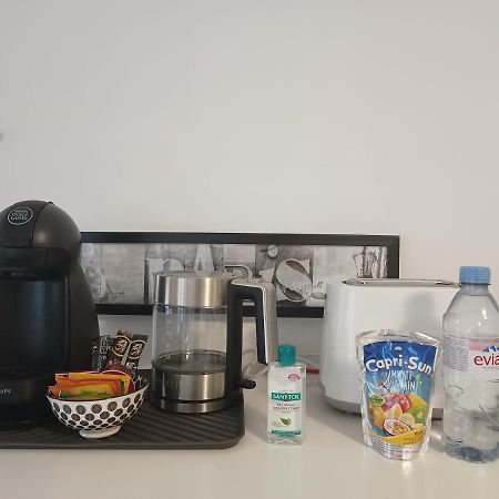Studio Meuble A Bougival Buitenkant foto