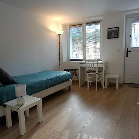 Studio Meuble A Bougival Buitenkant foto