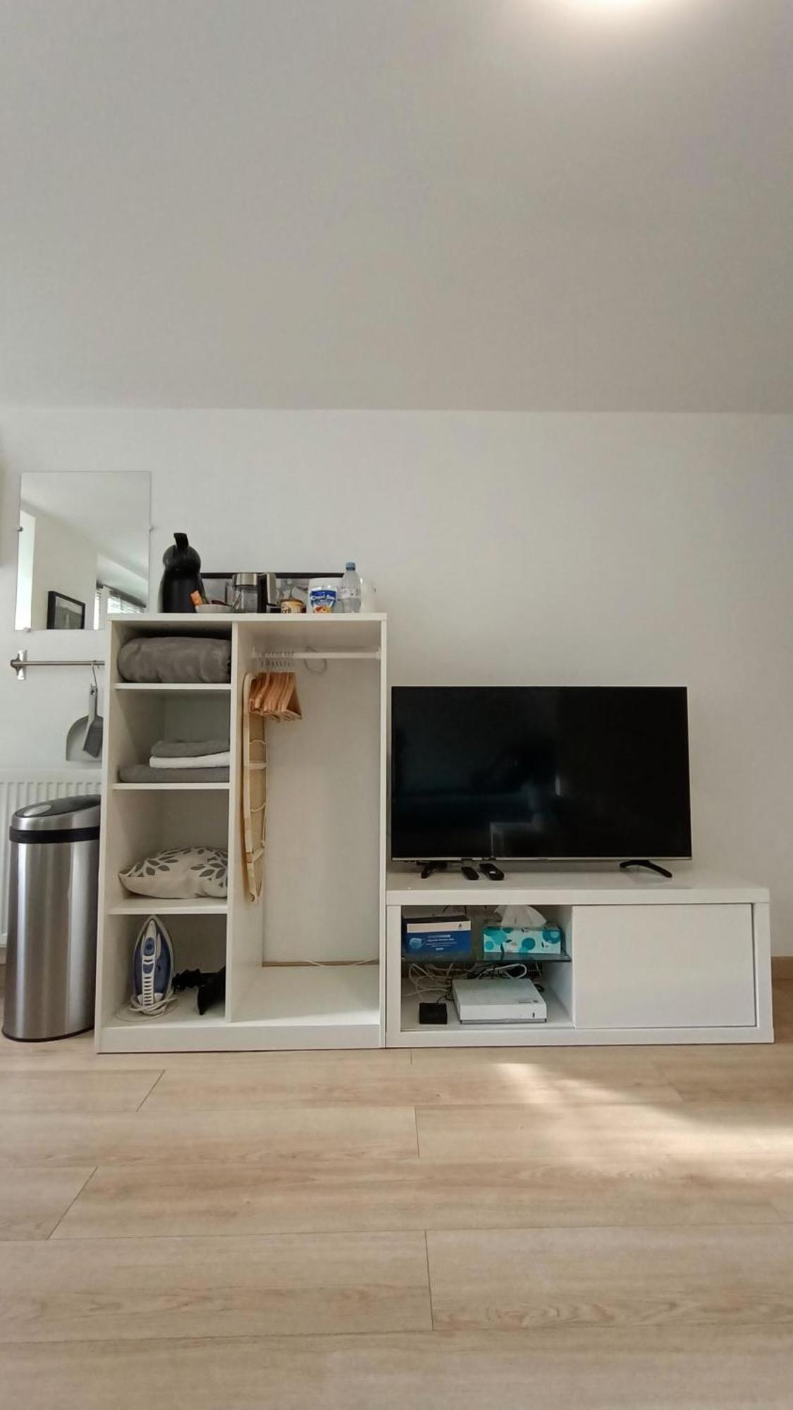 Studio Meuble A Bougival Buitenkant foto
